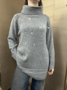 Maxi pull collo alto con pietre MOLLY BRACKEN