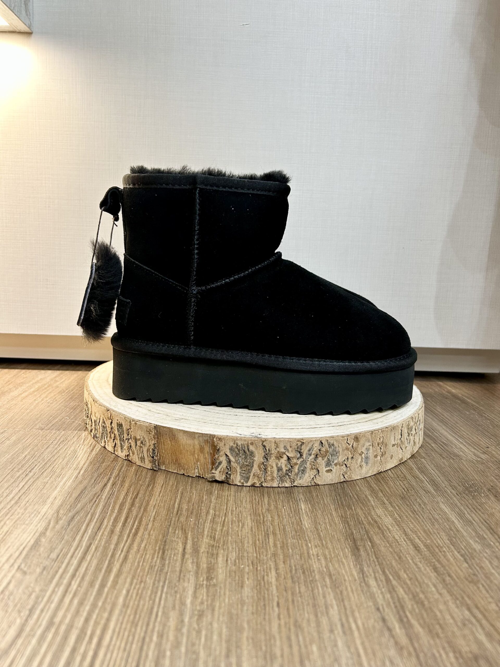 Boots platform COLORS OF CALIFORNIA nero in shearling