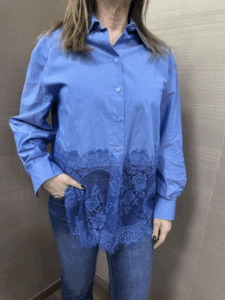 Camicia in pizzo celeste MARYLEY