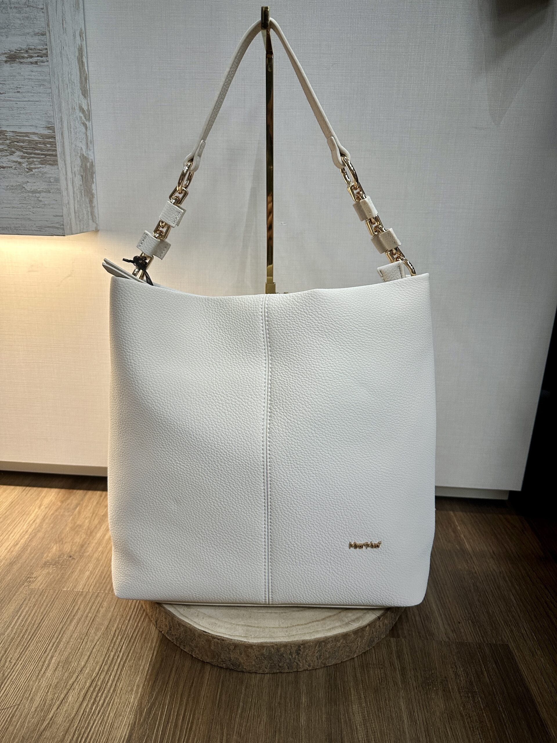 Borsa a spalla con catena sul manico MIMI'-MUA'